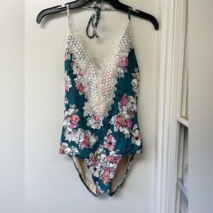 Women one piece swimsuit